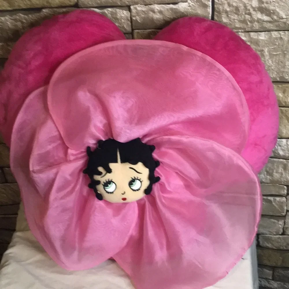 Universal Studio Betty Boop Pillow NWOT